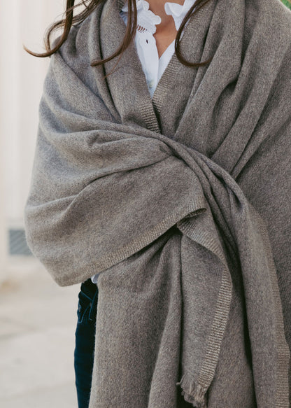 BROWN ELEGANCE mit Lurex Rand